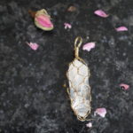 Pendentif cristal de roche brut – Image 4